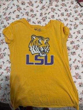 LSU Women's Yellow Tiger Logo Short Sleeve Jersey Tee